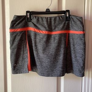 C17 Bolle gray and orange skort